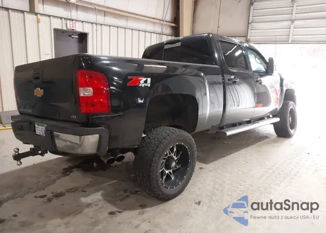 2010 Chevrolet Silverado 2500Hd Ltz z USA, uszkodzony, nr VIN 1GC4KYBG3AF152034